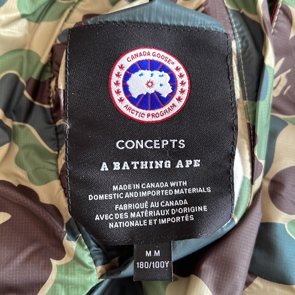 BAPE x CANADA GOOSE x CONCEPTS Crofton Shark Hoodie Red/ABC Camo - Picture 14 of 17